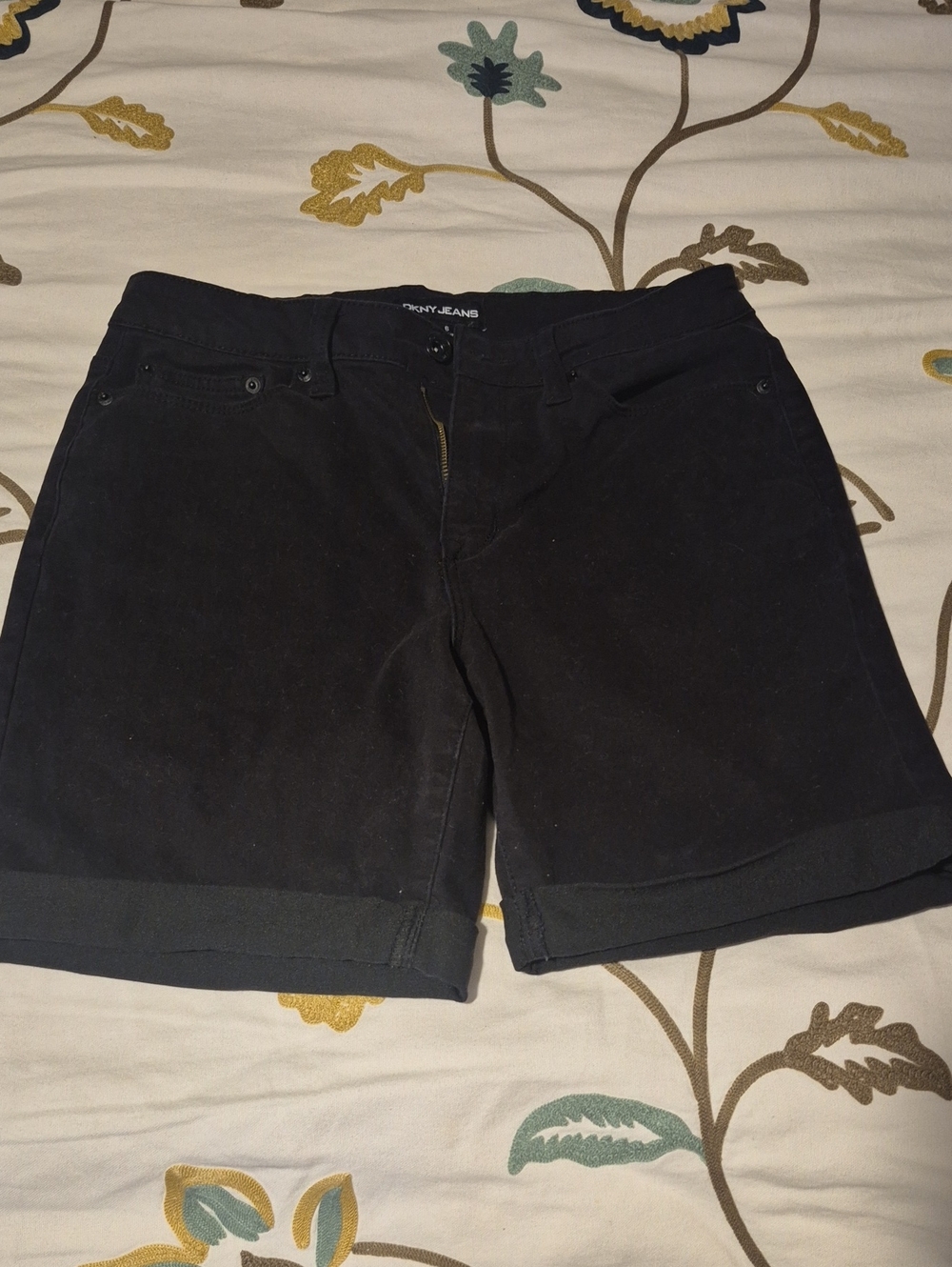 Dkny Black Cuffed Mid-Rise Bermuda Shorts